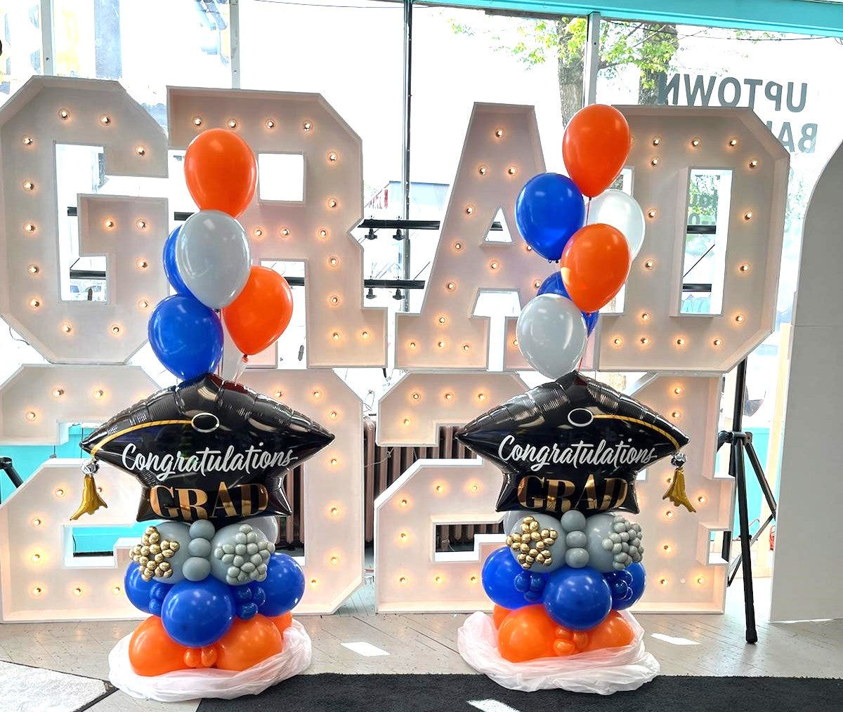 Big Centerpiece Graduation (Each)